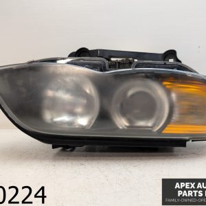 OEM 2006 BMW X5 3.0L Headlamp Assembly Passenger Side Right