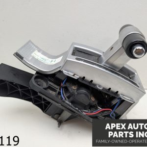 OEM 2006 Ford Mustang 4.0L Transmission Floor Gear Shifter