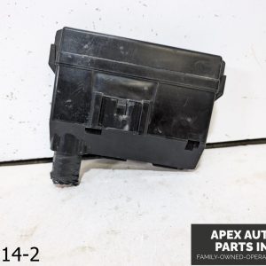 OEM 2006 Infiniti M35 3.5L Sedan Engine Under Hood Fuse Box Relay Module Unit