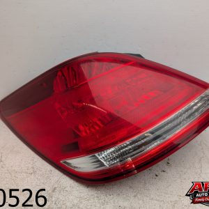 OEM 2006 Toyota Avalon 3.5L Rear Brake Tail Light driver left SIDE