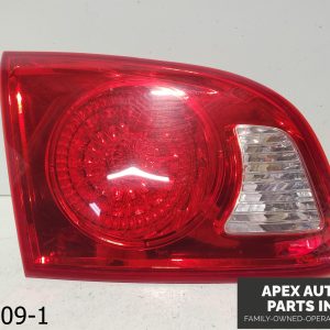 OEM 2007-2009 Hyundai Santa Fe 2.7L LEFT DRIVER REAR BRAKE TAIL LIGHT