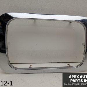 OEM 2007-2009 Saturn Aura Hybrid 2.4L Center Console Shift Shifter Trim Bezel