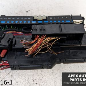 OEM 2007-2010 BMW X3 3.0L Convertible Fuse Box Cabin / Glove Box
