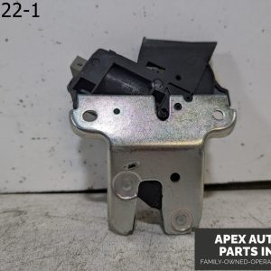 OEM 2007 Audi A6 3.1L Rear Trunk Lid Lock Latch 4F5827505D