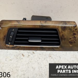 OEM 2007 BMW 328xi Wagon 3.0L Left Driver Dash Air AC Vent Grille Trim