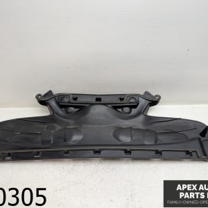 OEM 2007 Mercedes E350 3.5L ENGINE HOOD TRIM AIR DEFLECTOR
