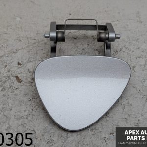 OEM 2007 Mercedes E350 3.5L LEFT DRIVER WASHER CAP COVER LID