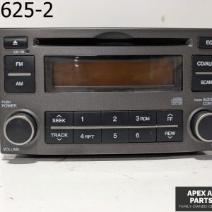 OEM 2008 KIA Rondo 2.7L Radio CD Player 96140-1D1003W