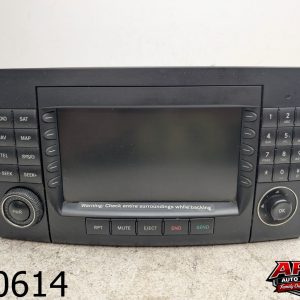 OEM 2008 Mercedes ML350 3.5L Head Unit Command Navigation Radio CD