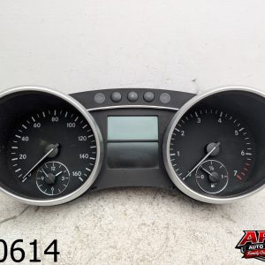 OEM 2008 Mercedes ML350 3.5L Instrument Gauge Cluster Speedometer