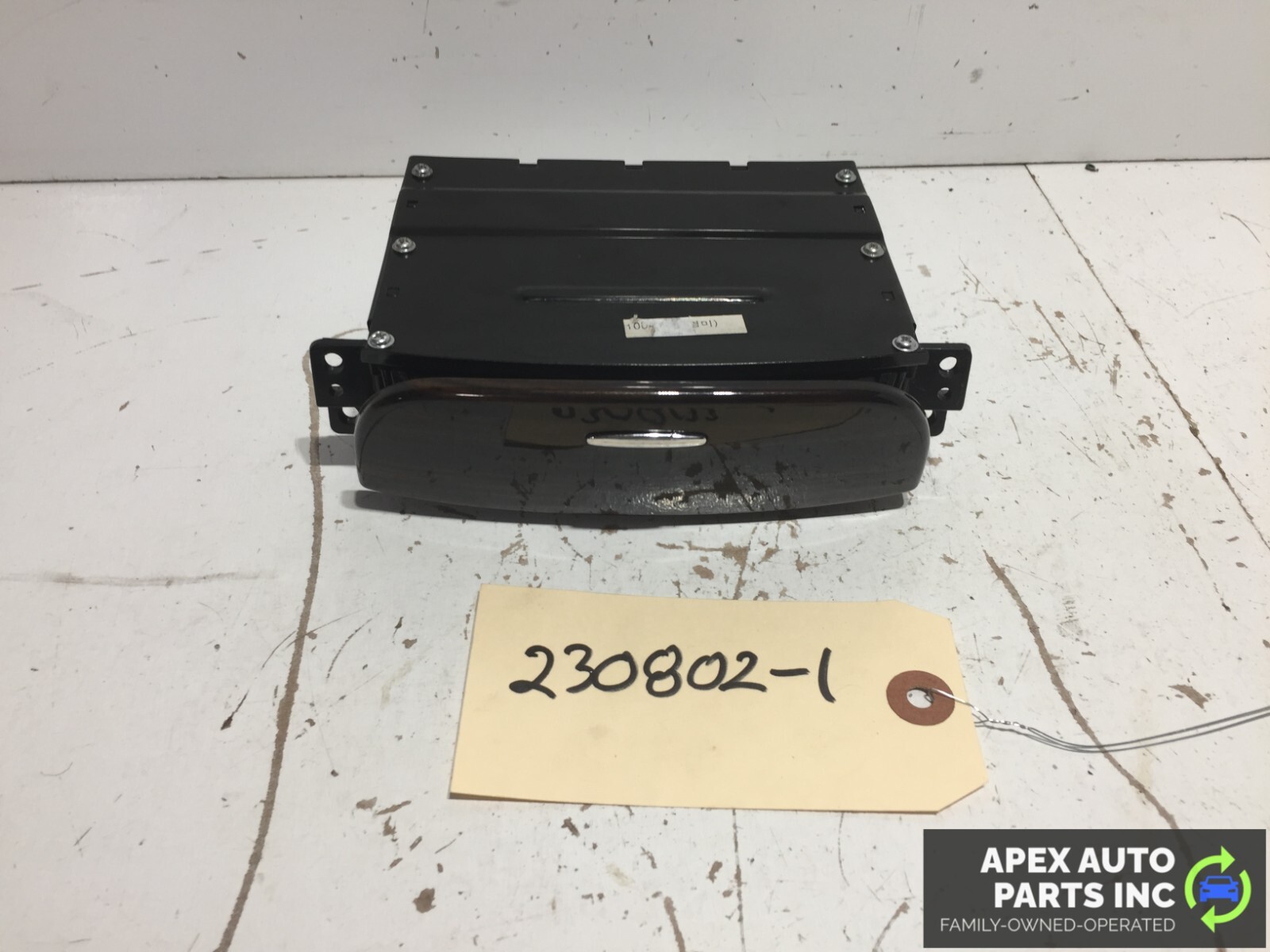 OEM 2009 2010 2011 2012 Hyundai Santa Fe Wood Grain Ash Tray / Ashtray