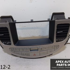 OEM 2009-2011 Hyundai Genesis 3.8L  RADIO CLIMATE CONTROLS