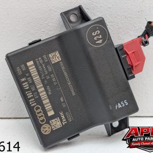 OEM 2009 Audi A4 2.0L GATEWAY CAN BUS CONTROL MODULE