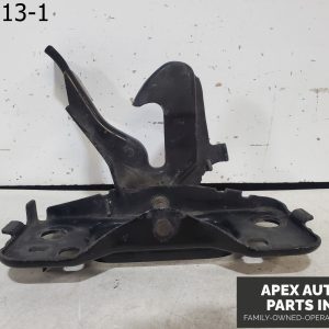 OEM 2009 Chrysler Town & Country 3.8L Hood Lock Latch Release Actuator