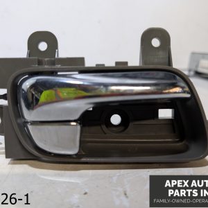 OEM 2010-2013 Infiniti G37 3.7L FRONT RIGHT INTERIOR DOOR HANDLE