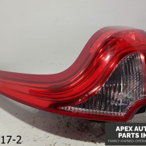 OEM 2010-2013 Volvo XC60 3.2L Right Rear Tail Light Assembly 89504240