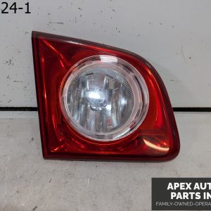 OEM 2010 Chevrolet Malibu 2.4L Left Driver Rear Tail Light 15271120