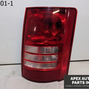 OEM 2010 Chrysler Town & Country 3.8L Passenger Right Tail Light 1029134