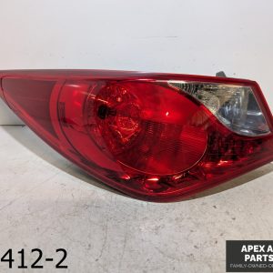 OEM 2011-2013 Hyundai Sonata 2.4L LEFT DRIVER SIDE TAILLIGHT LED TAIL LIGHT