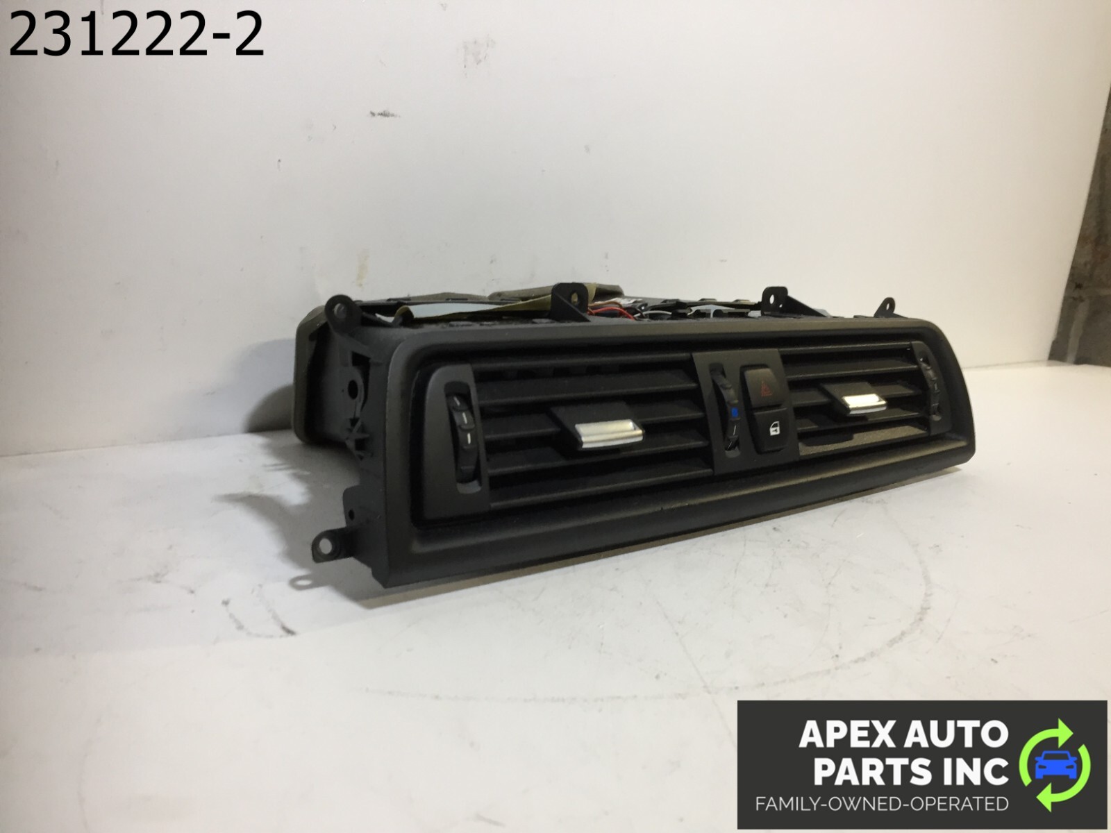 OEM 2011 BMW 550i Front Dashboard Center Air Vent Grille Black - Image 3