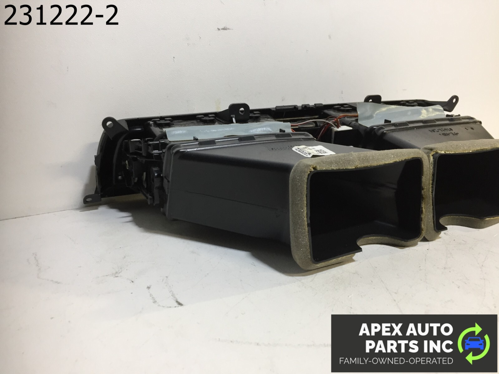 OEM 2011 BMW 550i Front Dashboard Center Air Vent Grille Black - Image 8