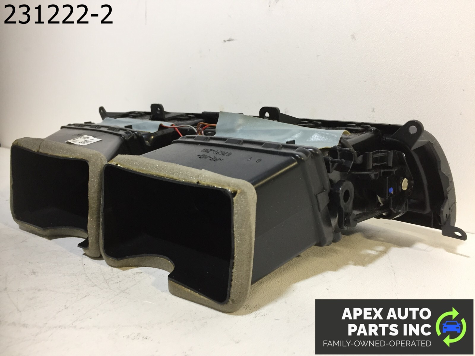 OEM 2011 BMW 550i Front Dashboard Center Air Vent Grille Black - Image 9