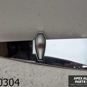 OEM 2011 Cadillac SRX 3.0L Right Passenger Side Fender Turn Signal Light