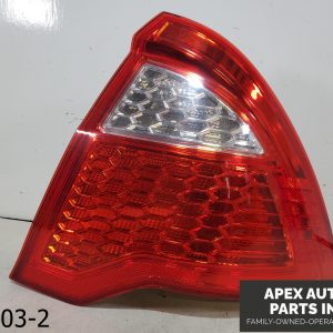 OEM 2011 Ford Fusion 2.5L Sedan Tail Light Right Side Passenger Taillight