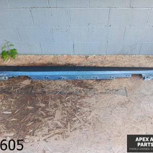 OEM 2012-2015 BMW 320i 2.0L Right Rocker Panel Molding