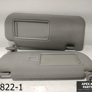 OEM 2012 Hyundai Tucson 2.4L DRIVER LEFT PASSENGER RIGHT SUNVISORS SUN VISOR SET