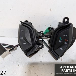 OEM 2013-2016 Ford C-Max 2.0L Steering Wheel Cruise Radio Control Switch Button