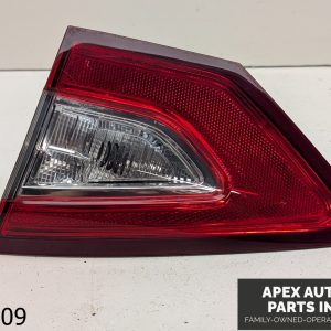 OEM 2013-2016 Ford Fusion 1.6L Passenger Tail Light Lid Mounted