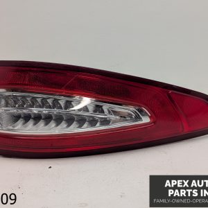 OEM 2013-2016 Ford Fusion 1.6L REAR RIGHT QUARTER OUTTER TAIL LIGHT