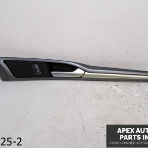 OEM 2013-2016 Ford Fusion 2.0L Front Right Side Interior Door Handle Trim