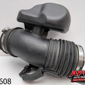 OEM 2013 GMC Acadia 3.6L Engine Air Intake Hose