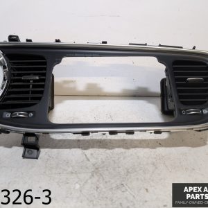 OEM 2014-2015 Kia Optima 2.0LCenter Dash Radio Trim Bezel W/AC Vents 84720-2TAA0