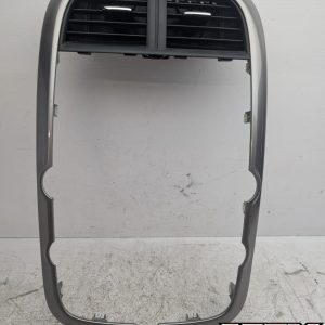 OEM 2014 Chevrolet Malibu 2.0L Center Dash Radio Switch Air Vent Trim Bezel