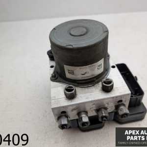 OEM 2015 Chrysler 200 3.6L ABS Control Module Anti-Lock Brake Pump Assembly Unit