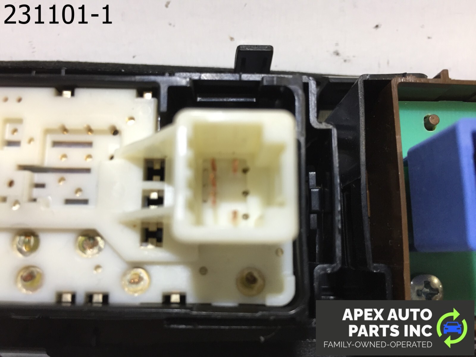 OEM 2015 Lexus ES350 Passenger Side Front Right Window Switch - Image 8