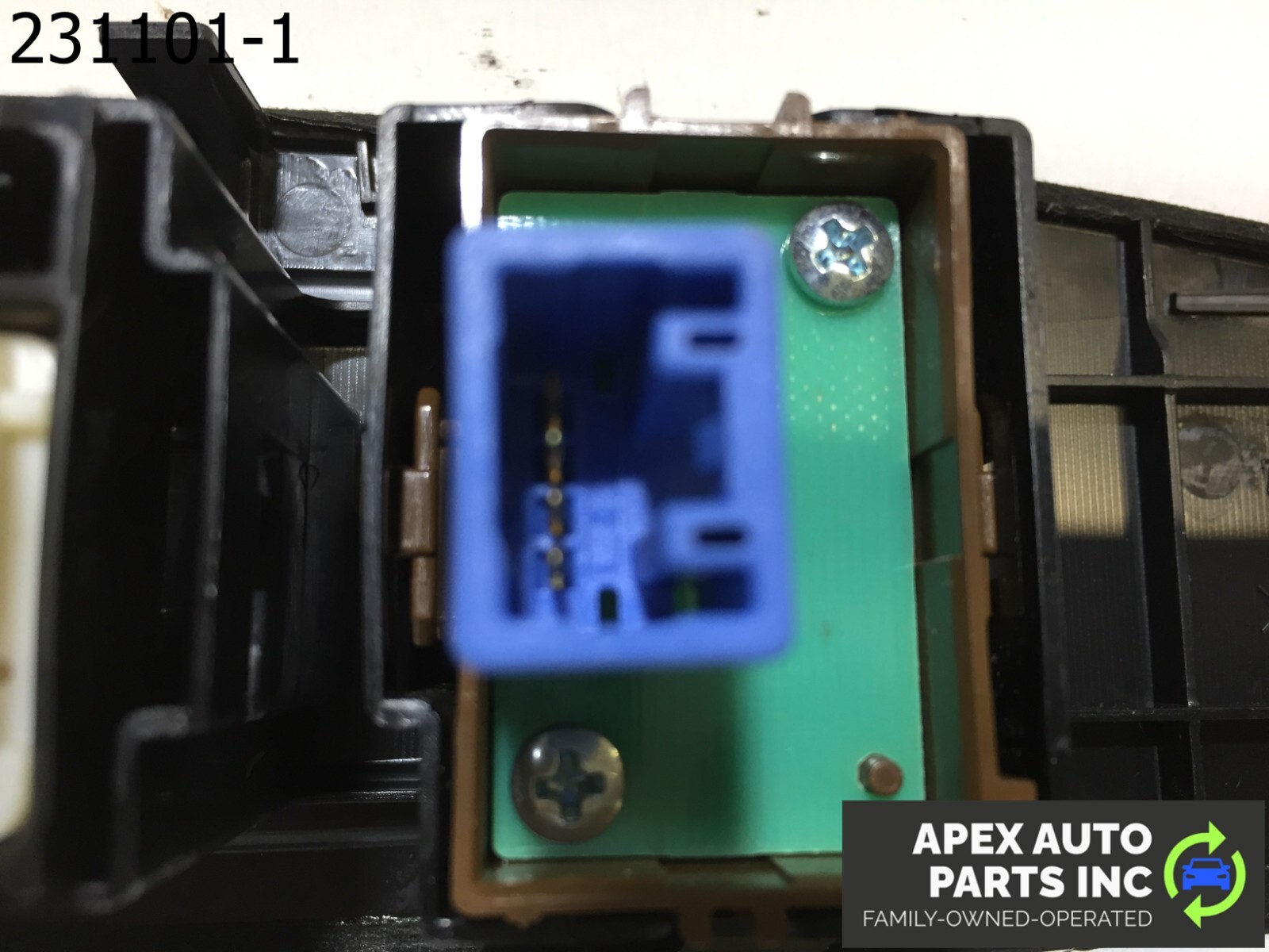 OEM 2015 Lexus ES350 Passenger Side Front Right Window Switch - Image 9