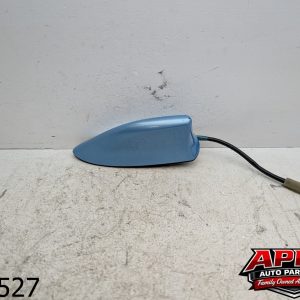 OEM 2015 Toyota Prius C 1.5L ROOF MOUNTED SHARK FIN ANTENNA WHITE ASSEMBLY