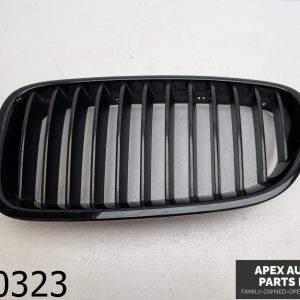 OEM 2016 BMW 528i xDrive 2.0L FRONT LEFT BUMPER UPPER GRILLE KIDNEY CHROME