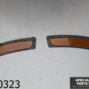 OEM 2016 BMW 528i xDrive 2.0L Front bumper side markers L&R