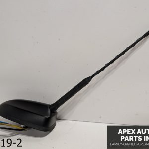 OEM 2017-2018 Ford Fusion 1.5L ROOF MOUNTED ANTENNA