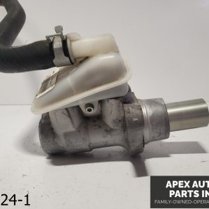 OEM 2017-2020 Nissan Pathfinder 3.5L BRAKE MASTER BOOSTER CYLINDER RESERVOIR