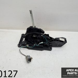 OEM 2019 Ford Explorer 3.5L TRANSMISSION GEAR SELECTOR SHIFTER