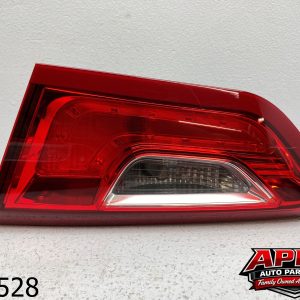 OEM 2020 Chevrolet Malibu 2.0L Passenger Right TAIL LAMP INNER TAILLIGHT