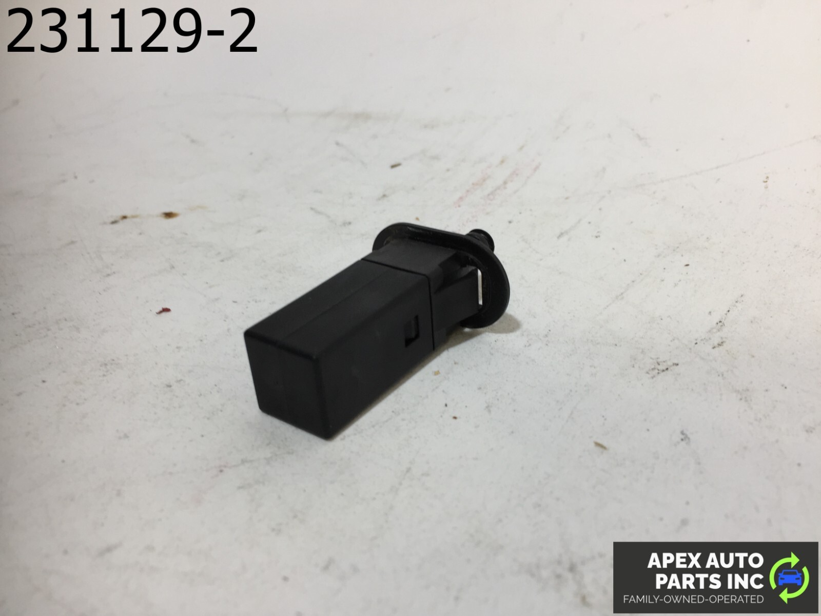 OEM BMW 745Li 2003 Glove BOX Light Switch 1388277 - Image 7