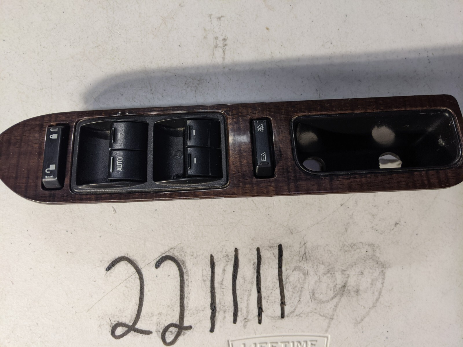 OEM Driver Left Front Door Switch Window Master 2008 2009 2010 Ford Taurus 500 - Image 3