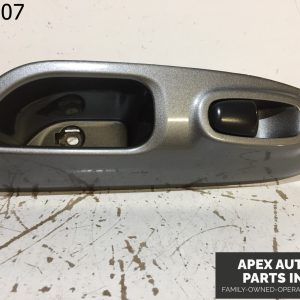 OEM Nissan Juke 2016 Master Power Window Switch B02B38035